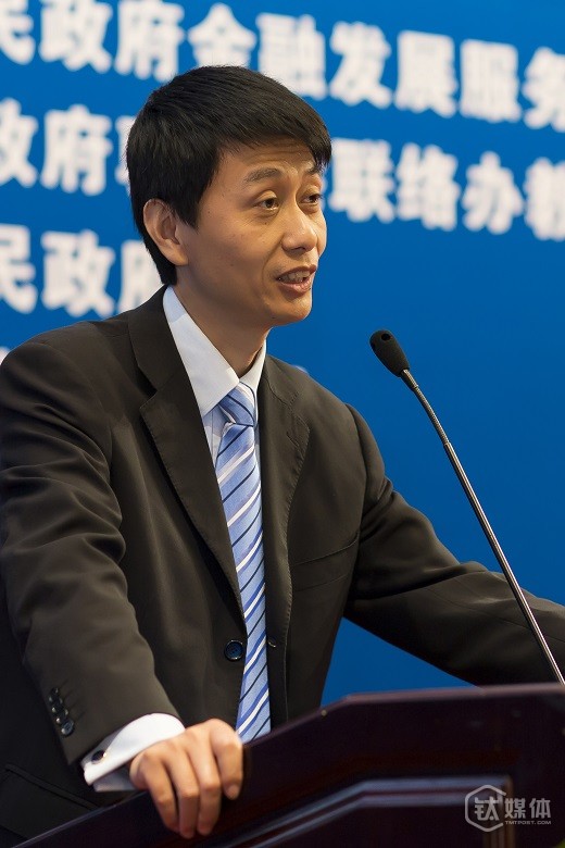 深交所副總經(jīng)理、深圳證券通信公司董事長(zhǎng)鄒勝接受鈦媒體記者采訪